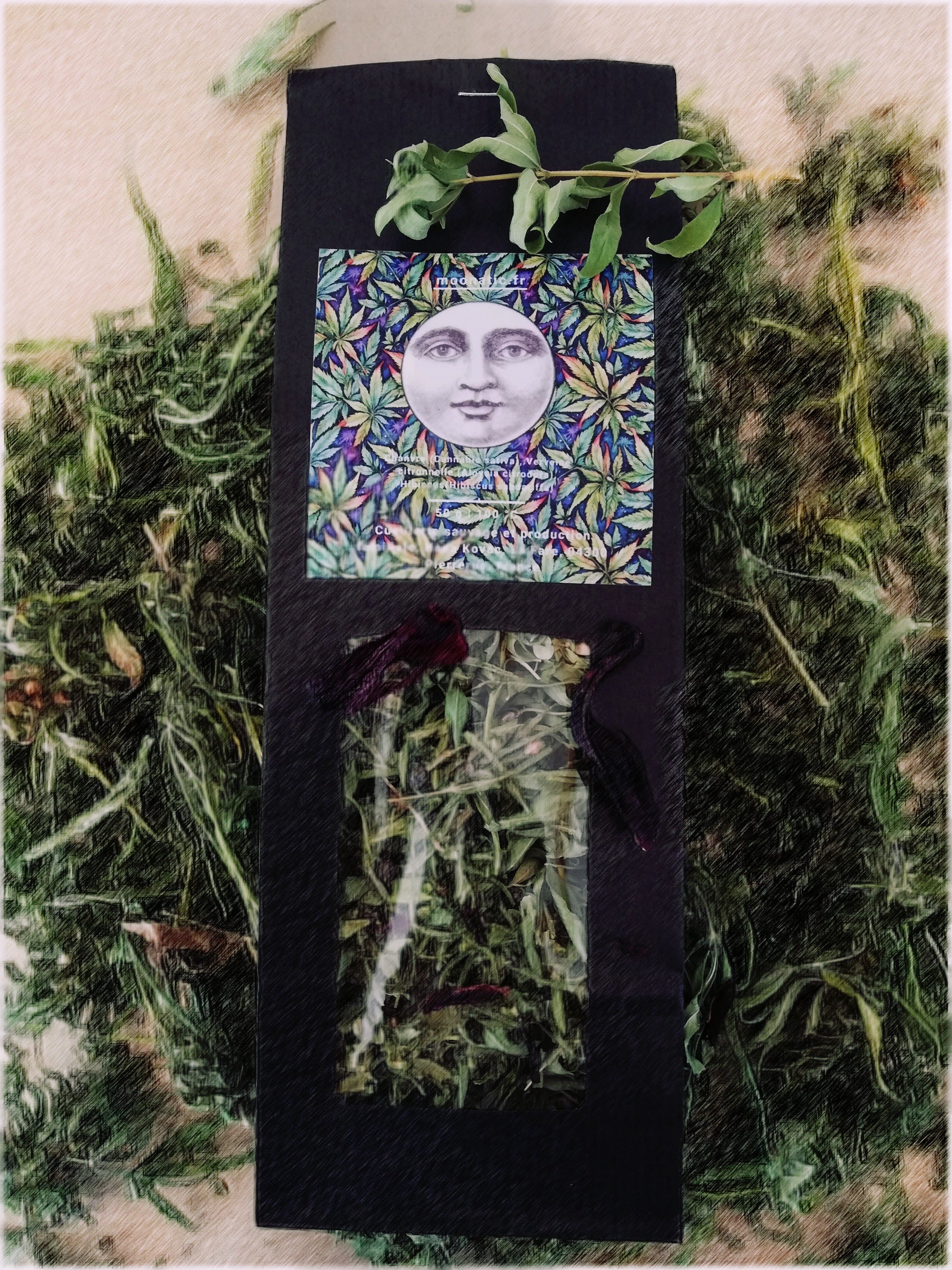 Hemp/lemon verbena and hibiscus tea/ Tisane de chanvre, verveine et hibiscus